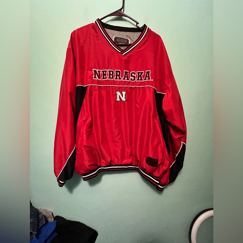 Nebraska cornhuskers, Colosseum windbreaker size large